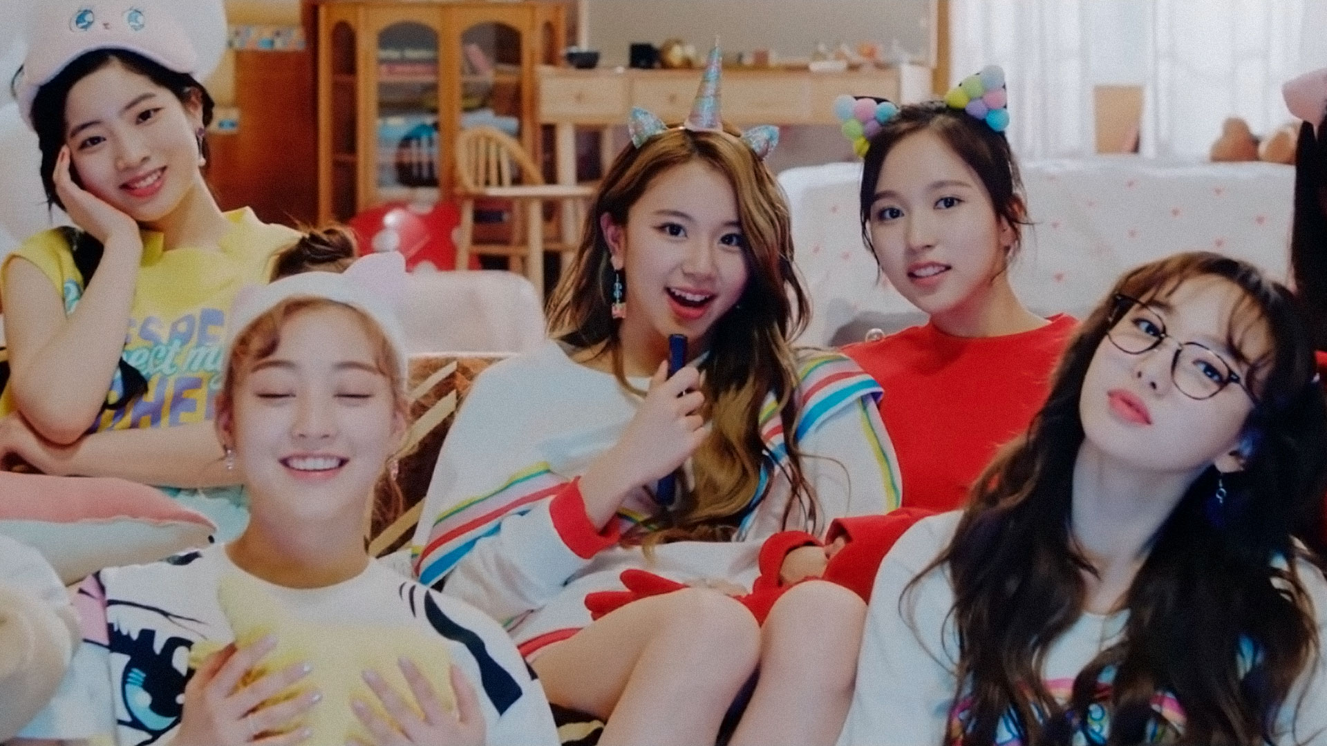Mes suggestions K-Pop du 8 au 14 avril 2018 – Twice